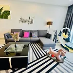 Atlantis Residences Melaka Seaview I Poolview Free Wi-Fi Parking