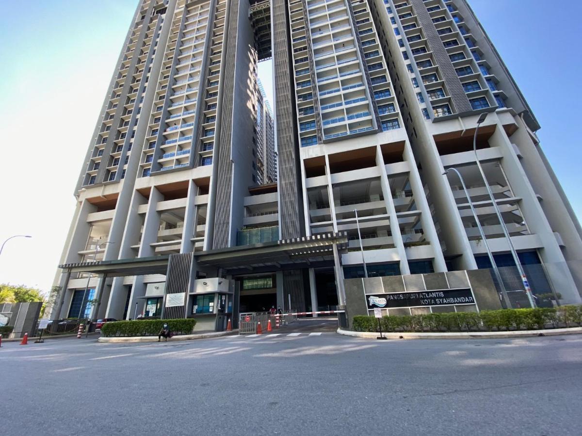 Atlantis Residences Seaview I Poolview Free Wi-fi Parking Pangsapuri Malacca