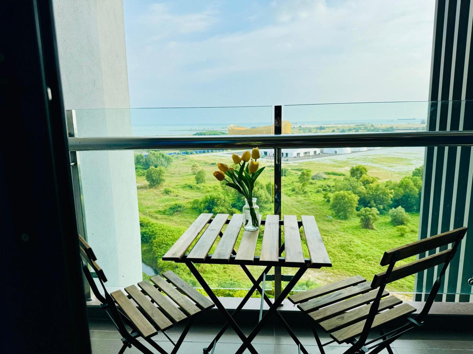 Atlantis Residences Seaview I Poolview Free Wi-fi Parking Pangsapuri Malacca