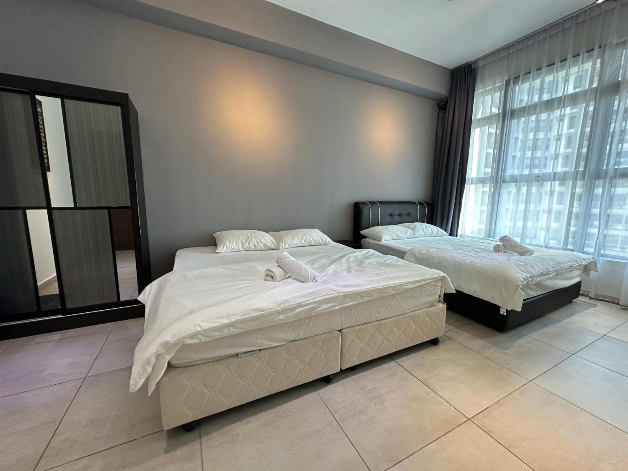 Atlantis Residences Seaview I Poolview Free Wi-fi Parking Pangsapuri Malacca